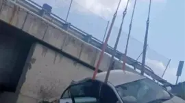 Bolu’da Köprüden Uçan Otomobilde 2 Yaralı