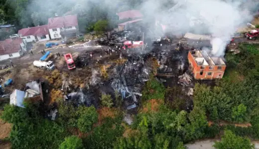 Mudurnu’da Yangın: 2 Ev Ve 10 Samanlık Yandı